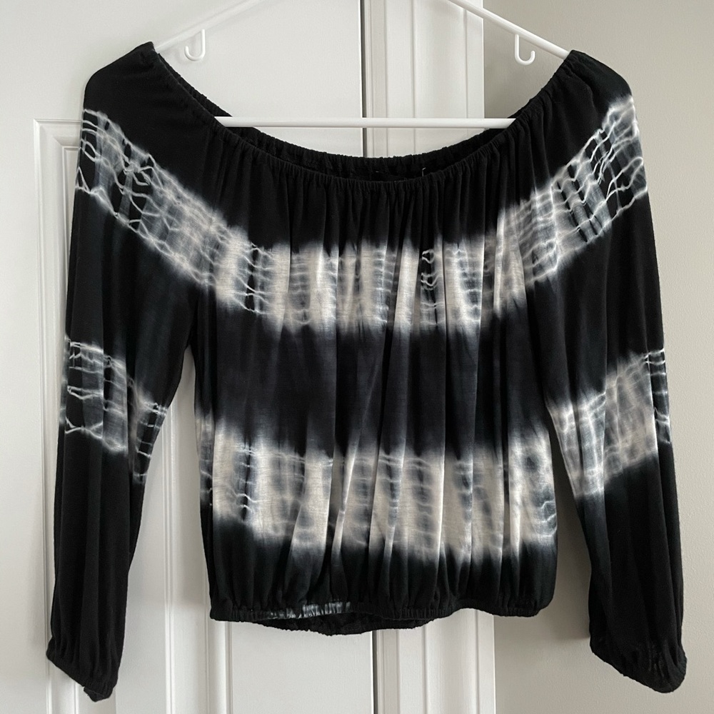 Forever 21 off the shoulder top